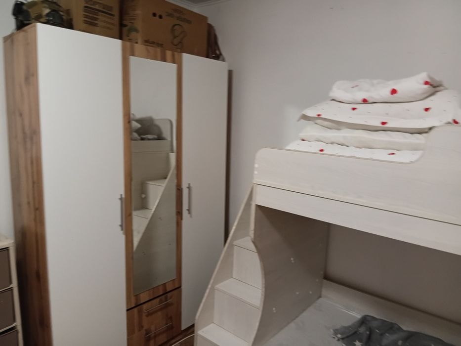 Мебель  отличная