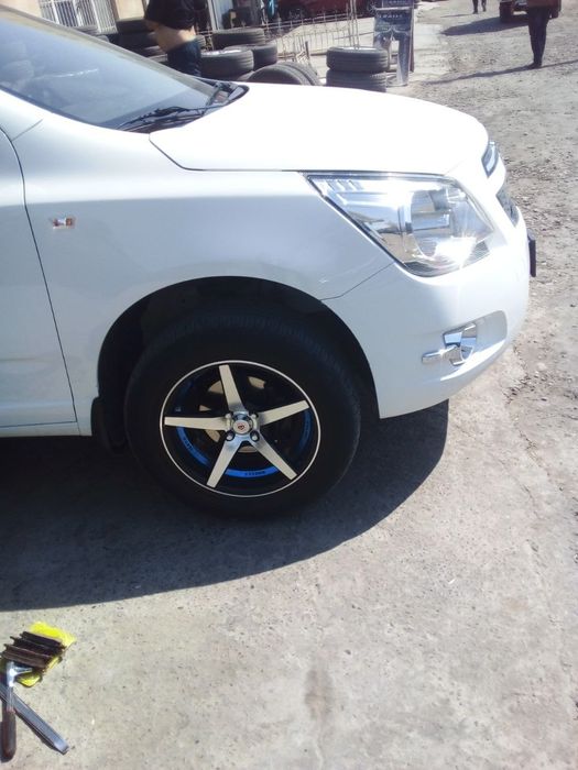 Продам диска и балон 16 Кобалт