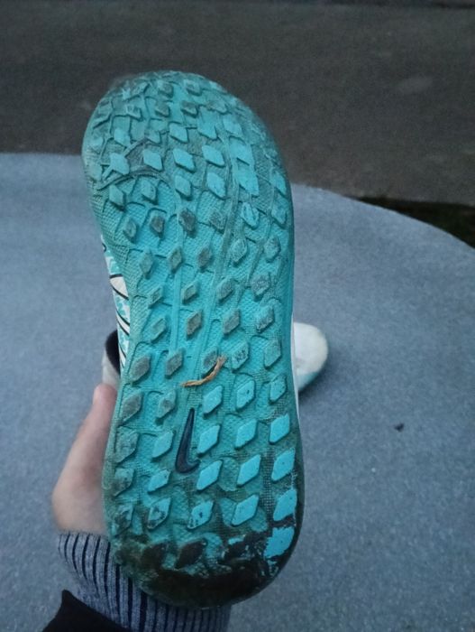 Ghete de fotbal nike
