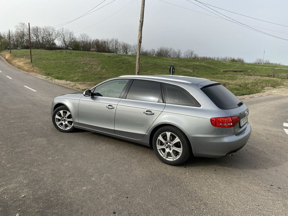 Audi A4 B8 2010 170 CP