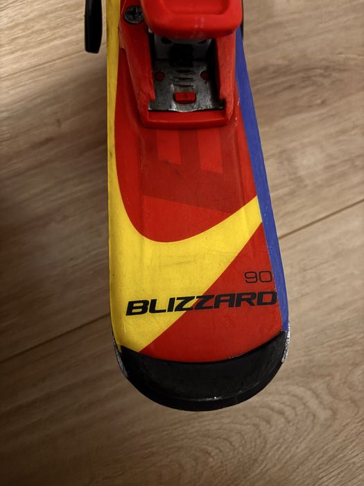 Schi 90 si clapari 170/185 (28-29,5)