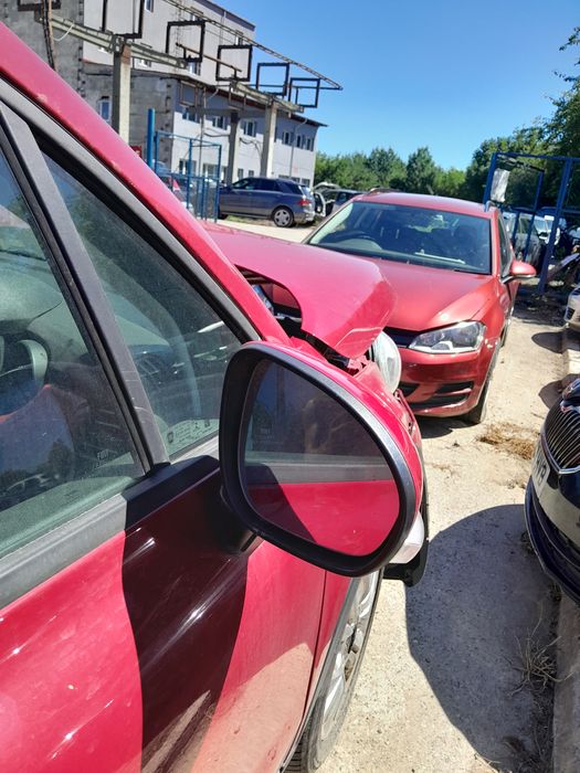 oglinda dreapta cu rabatre manuala si reglaj electric fiat 500x 1.4 be