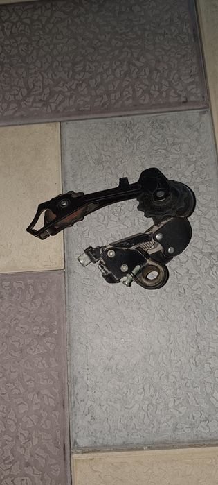 шифтеры и задний переключатель