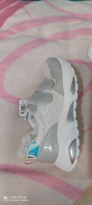 Продам ботиночки на девочку