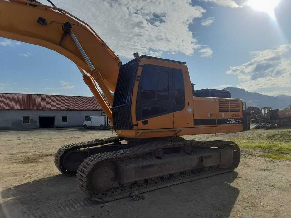 Cabina excavator pe senile Hyundai 320 LC piese