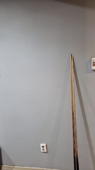 Продам Кий бильярдный