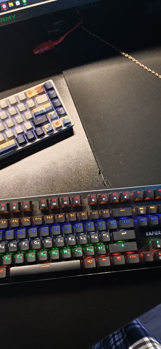 Продам клавиатуру Dexp Rapier