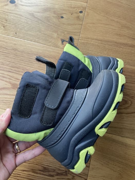 Kids Boots. Size 23