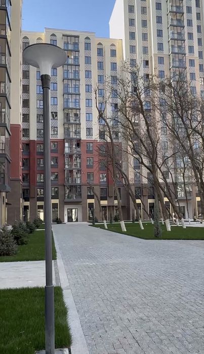 Срочно продается  в ЖК Assalom Bog’lar