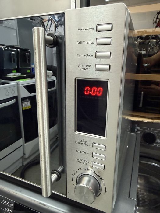 Микровълнова фурна  30литра