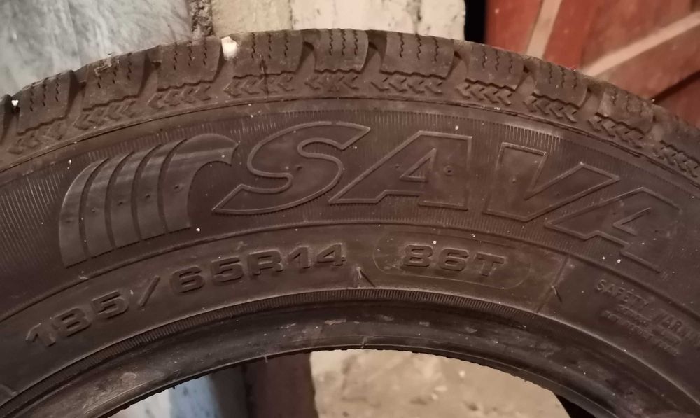 Продавам 1 брой зимна гума 185.65.15 дот 2019 Sava