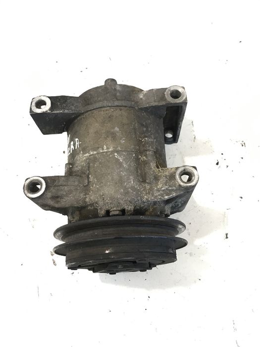 Компресор на климатик за Nissan Almera N16 2.2 Di (2003) EA05045010 / 92600Bn300