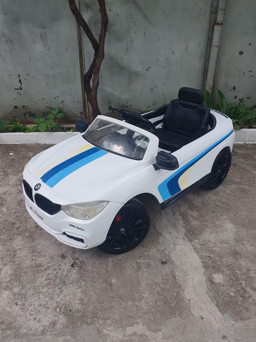 Masinuta electrica BMW M4