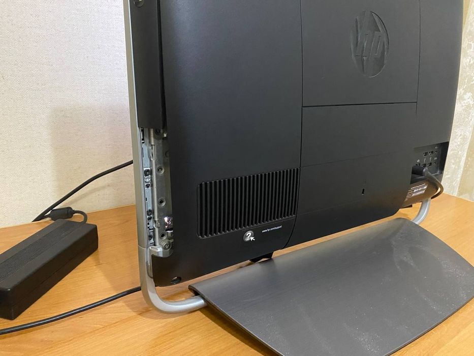Моноблок HP ENVY TouchSmart 23