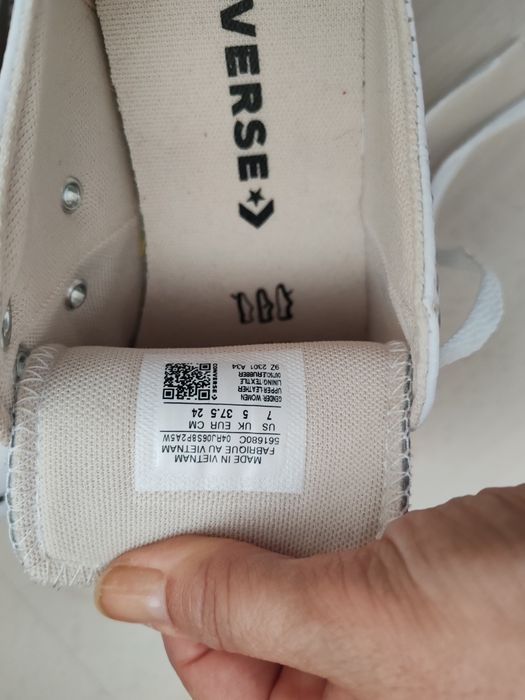 Нови кожени кецове Converse 37.5