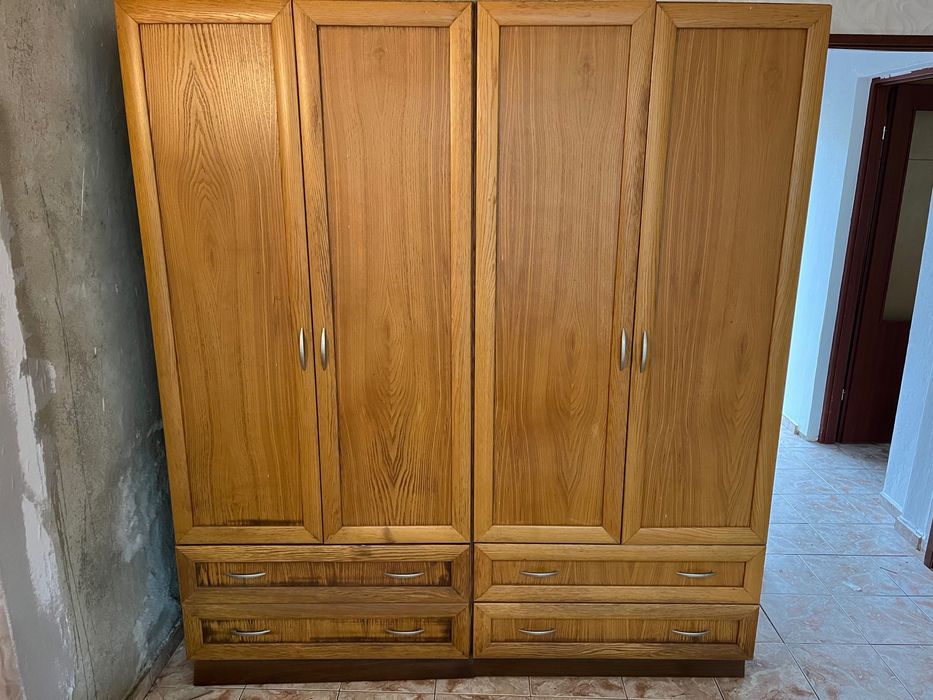 Комплект мебели за обзавеждане на спалня