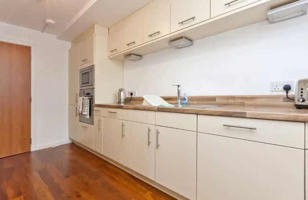 Дава се под наем Двустаен апартамент в Пловдив, Беломорски - 79 кв.м за 244.8 € - Снимка #2