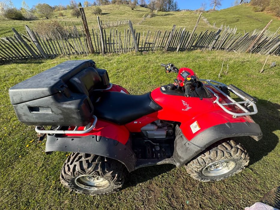 De vanzare,honda rincon650!