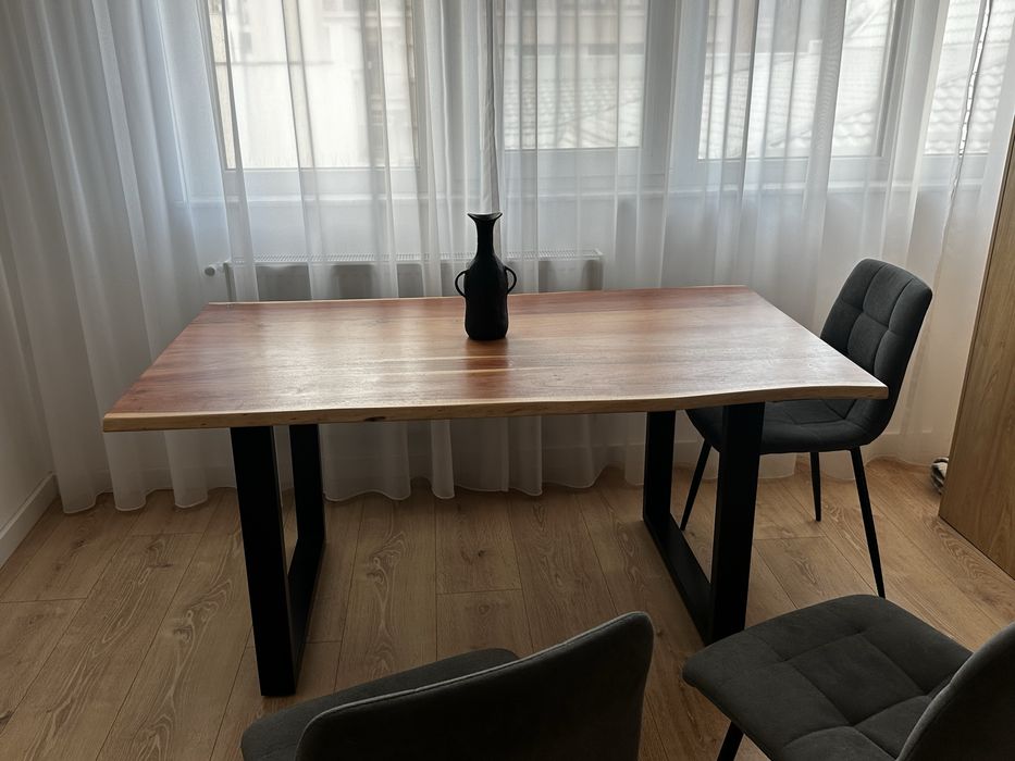 Masa dining THE HOME maro/neagra din lemn 90x160 cm