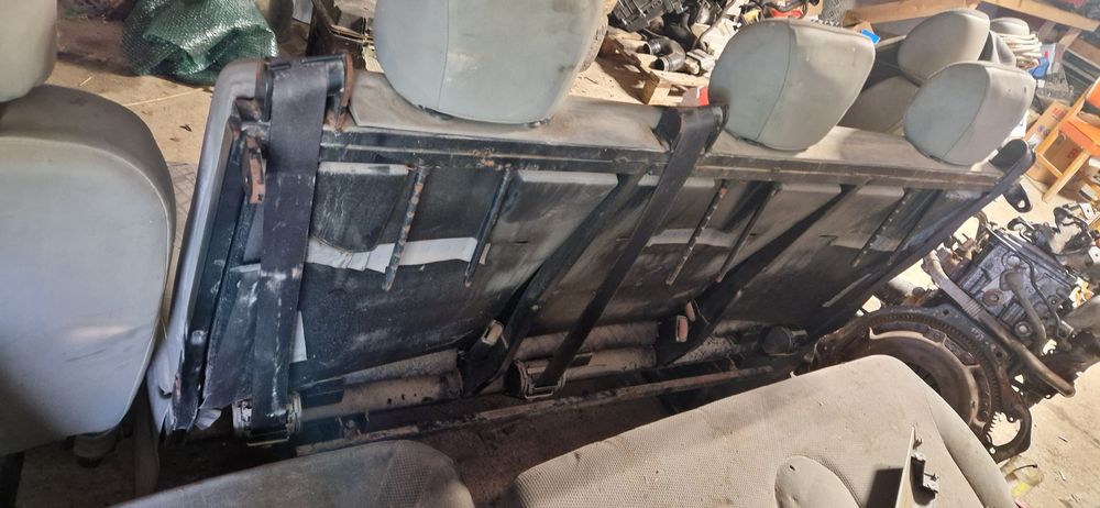 Banchete renault trafic opel vivaro randul2 model 5 locuri