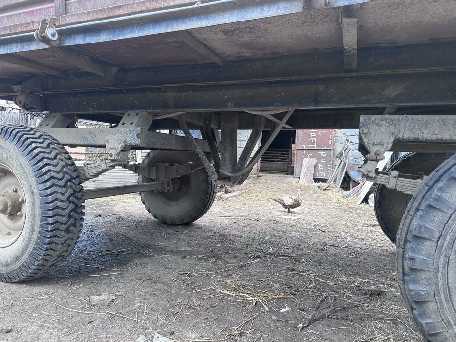 Прицеп тракторный