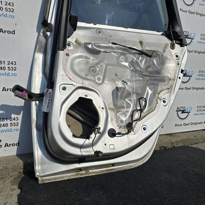 Portiera usa dreapta spate Opel Astra J
