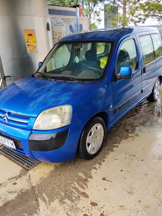 Vand citroen berlingo pentru mai multe detalii sunati la  0745911793