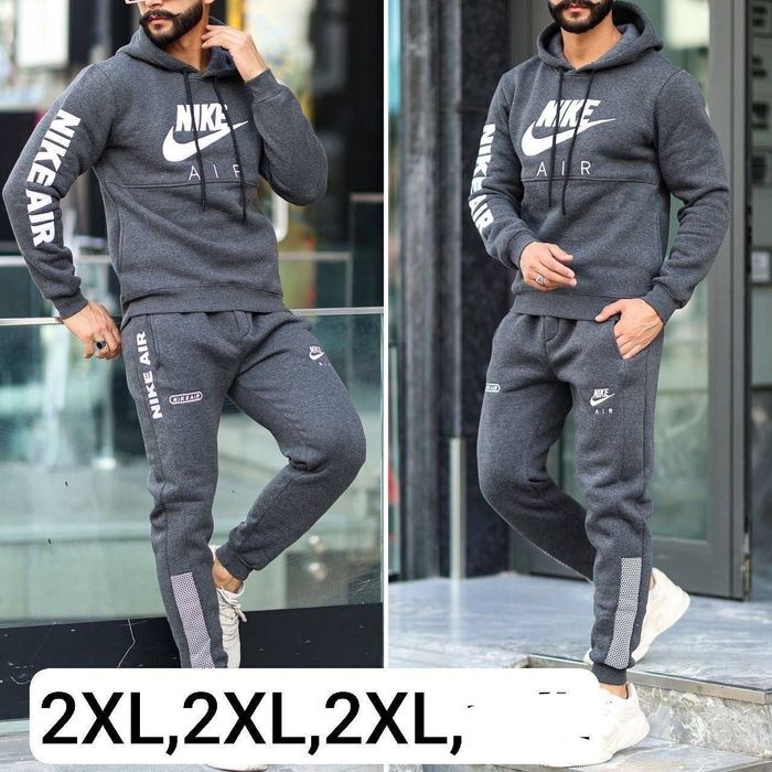 Trening bărbat transport gratuit