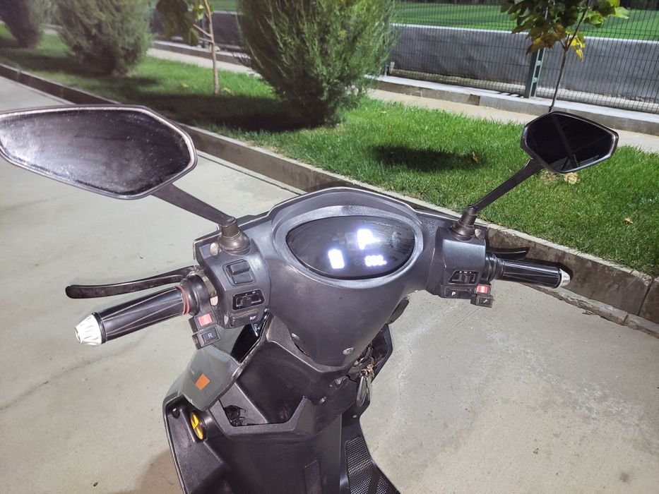 Sotiladi Kamals skuter