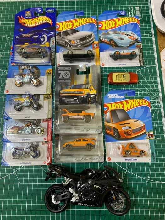 Mashinki hot wheels sotiladi