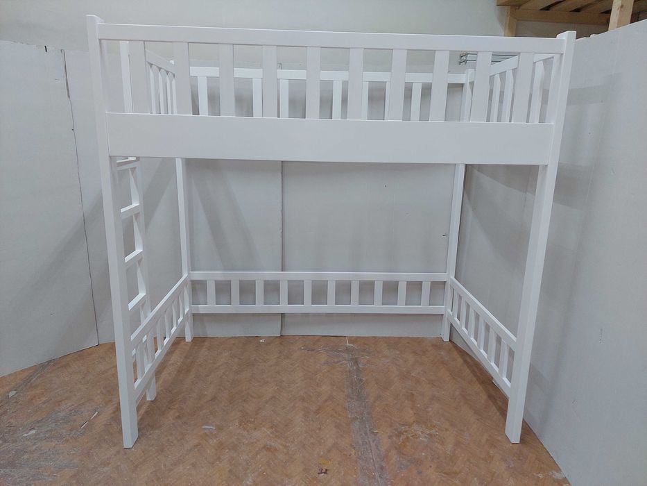 Pat etajat cu spatiu de joaca sau birou.Cod 1009