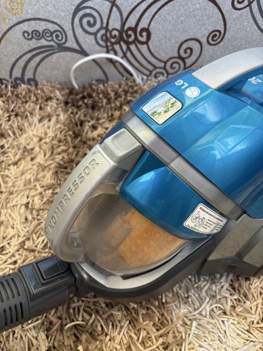 Продается Пылесос самсунг