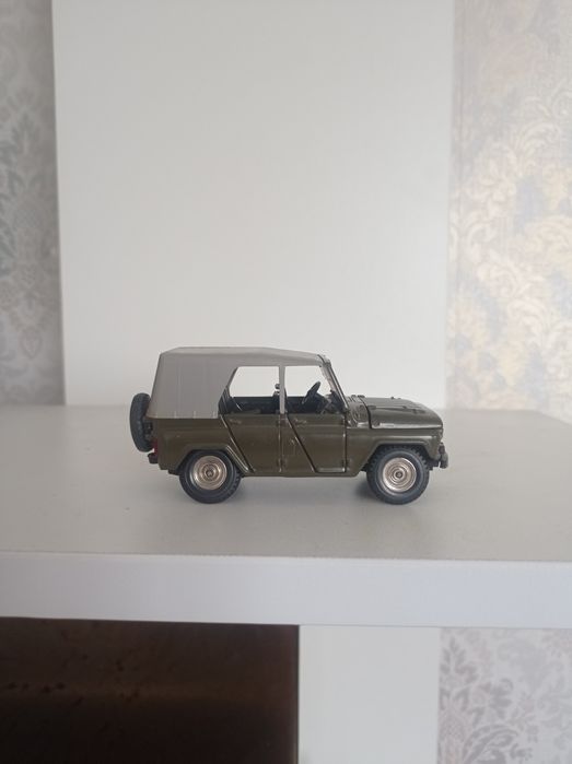 Модель УАЗ СССР 1/43.