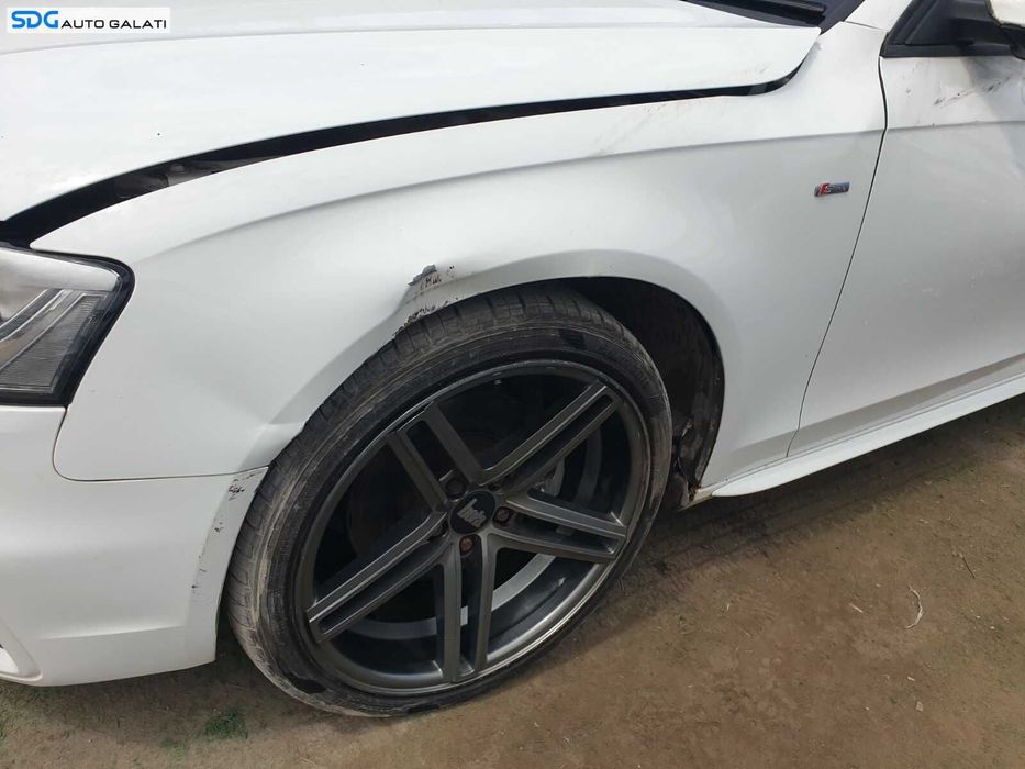 Aripa Stanga Fata cu Defect Audi A4 B8 B8.5 FL Facelift 2012 - 2016 Culoare LY9C [C5442]