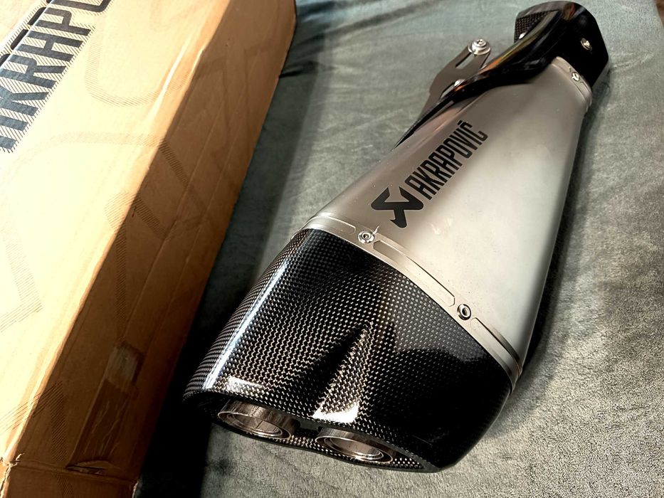 Akrapovic Акрапович ауспуси НОВИ  оригинални