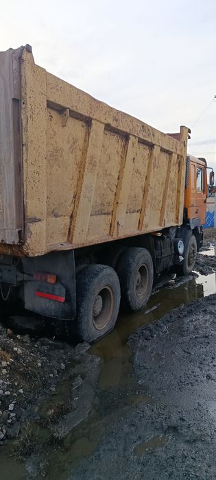 Продам шахман F2000
