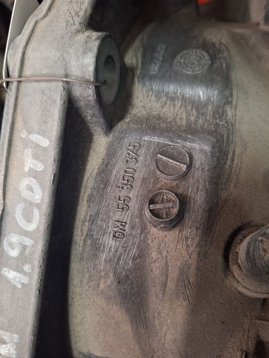 6 степенна ръчна скоростна кутия Opel Signum - Vectra C 1.9CDTI 2005г.