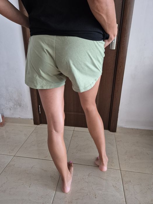 Къси панталони за бременни