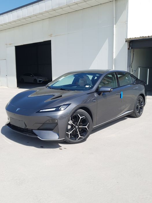 ChangAn shenlan SL03. Gibrid 2025.