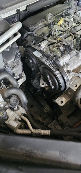 Volvo Инструмент за зацепване на ангренажен ремък