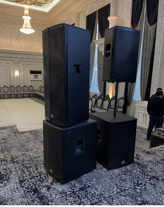 Продаются колонки в комплекте