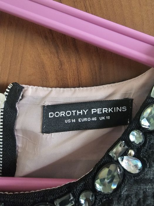 Красиви Дамски рокли