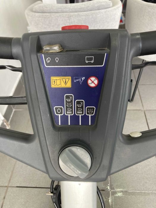 Masina de spalat pardoseli Nilfisk SC 350  full package pe baterie