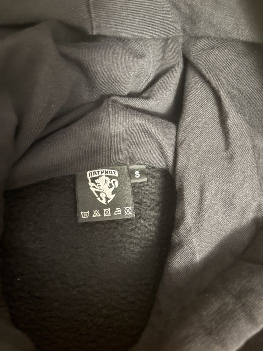 Патриот суичър.