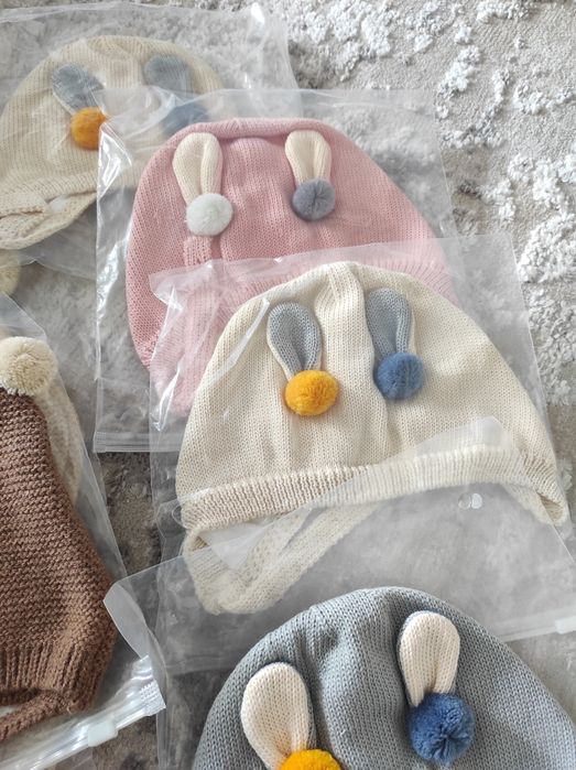 Вязаные шапочки малышам