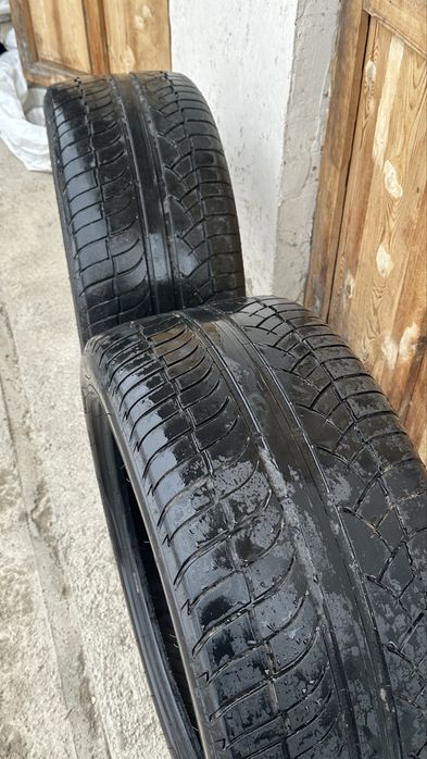 Шины Мишлен 2 шт R20