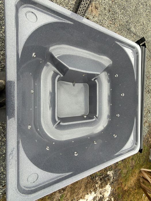 Ciubăr Jacuzzi granit