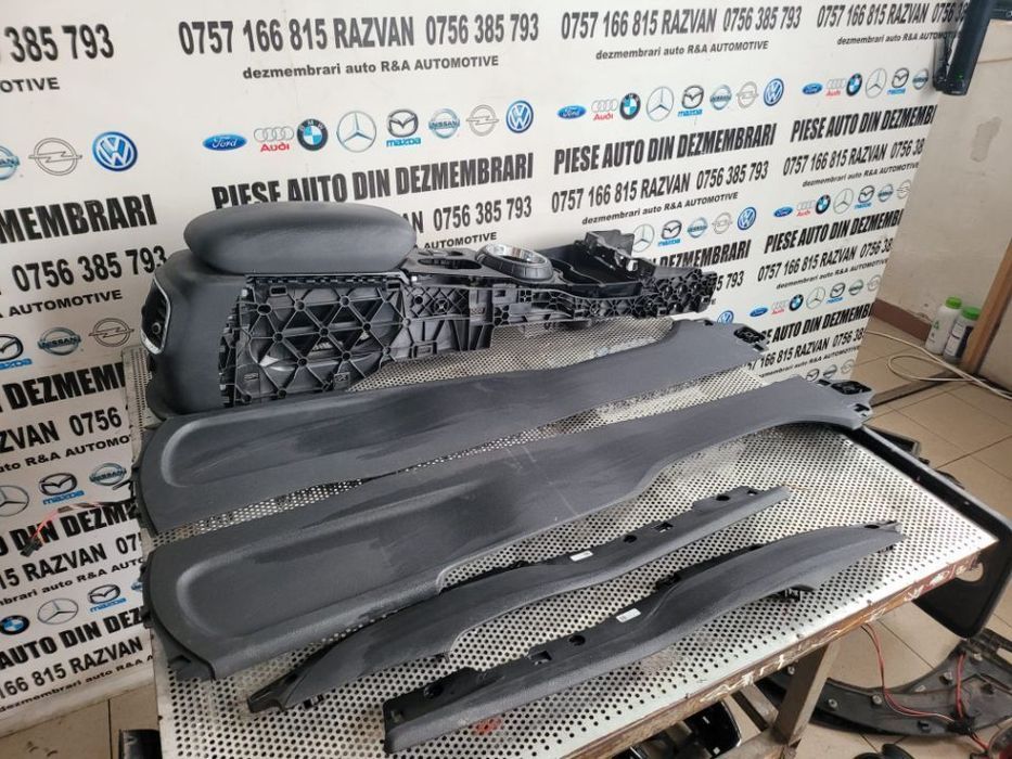 Cotiera Completa Din Piele Mini Clubman F54 An 2015-2019 Volan Stanga