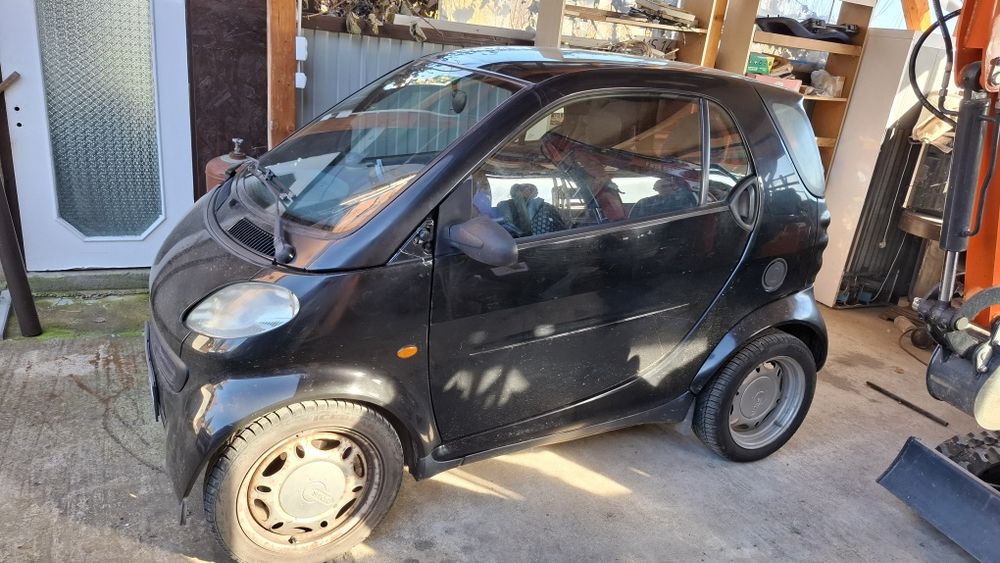 Vând mașină Smart din anul 2000