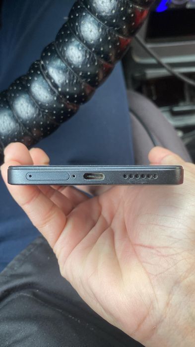 Продам телефон Xiaomi Redmi Note 14